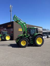 There is a 6m for any job. John Deere 6120m My20 Mit Frontlader Baumaschinenpool