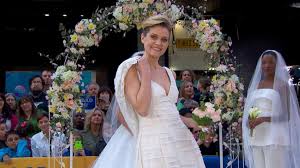 Wedding Dress Malfunction Fashion Dresses