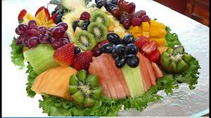 {photo credit} {photo credit} {photo credit} {photo credit} {photo credit} if you are having people over for christmas, here are a few alternative ideas to the typical fruit and veggie trays people tend to set out. How To Make A Fruit Platter Like A Professional Youtube