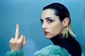 Oasis : le groupe s'allie à Macron pour 2022