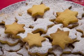 Si ha farina di grano, di mais, di orzo, di farro, di riso, di avena, di segale, di castagne, di ceci, di mandorle, di grano saraceno. Ricette Dei Biscotti Alla Farina Di Mais