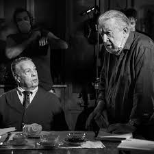 Tra gli interpreti principali renato pozzetto (nino), stefania sandrelli (caterina), isabella ragonese (caterina giovane), lino musella. Lei Mi Parla Ancora Il Film Di Pupi Avati Con Renato Pozzetto