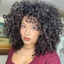 Working your way from roots to ends and if you don't really like doing hot oil treatments, and your hair is healthy, try doing it once a month to gain. The Key Benefits Of Hot Oil Treatments For Curly Hair Naturallycurly Com