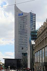 In den traditionsreichen wänden des beyerhauses wird nicht nur craft bier ausgeschenkt, sondern auch in gemütlicher runde gespeist. City Hochhaus Leipzig Wikipedia