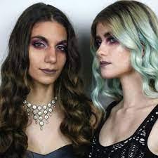 Danielle Valentin's Instagram, Twitter & Facebook