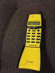 Ericsson Gf768 Yellow Unlocked Cellular Phone Vintage Collectible Ericsson Flip Cellular Phone Phone Vintage Phones