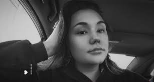 Mallory Cormier's Instagram, Twitter & Facebook