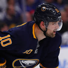 Koko anak pakistan di ria busana cileungsi : Patrik Berglund Berglund Scores Twice As Streaking Blues Beat Canucks 4 1 Lxpink