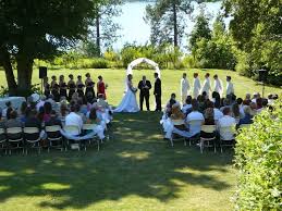Casa de casatorii sector, 1,2,3,4,5,6, pachet foto pret de 300 de lei pe baza de programare. Se Vor Putea Oficia CÄƒsÄƒtorii È™i In Aer Liber La IaÈ™i AflaÈ›i CondiÈ›iile Impuse