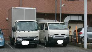 2t トラック ハイエース 比較