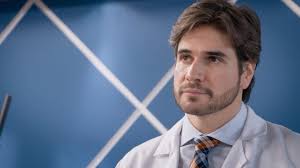 Daniel arenas tuvo que dejar el foro de teresa para ir a firmar dichos papeles lo más pronto posible, incluso, se fue con el vestuario de su personaje; Ator Daniel Arenas Deixa Elenco De Novela Mexicana E Rompe Com A Televisa Apos Nove Anos Tv Foco