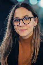 Aurora leone is an actress and author of the jackal collective, at the center of the controversy in the last few hours because she was kicked out of the match. Aurora Leone Tv Time