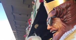 PTP: Ray Cotolo's Hot Dog Stunt Elicits Strong Industry Reaction