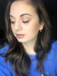 Contouring and winged eyeliner tips needed