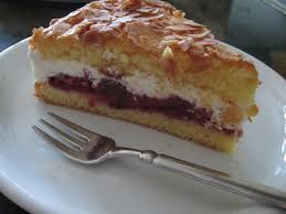 Mehl, backpulver, milch und zitronenschale unterrühren. Schnelle Himmelstorte Kochen Backen Leicht Gemacht Mit Schritt Fur Schritt Bildern Von Mit Slava Rezept Kuchen Und Torten Lecker Backen Kuchen