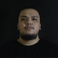 Damon Croy's Instagram, Twitter & Facebook