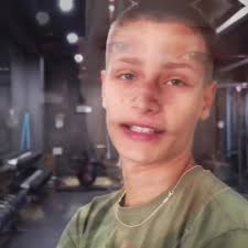 Ronald Kurzawa: Glow Up Journey and Boxing Achievements