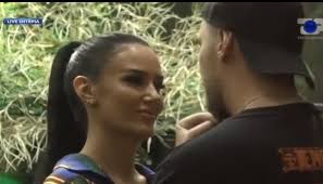 Tsy nitsahatra i Donald, nanoroka an'i Bora Zaman an'i Big Brother!