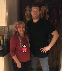 Hamileyken bebeği benzesin diye hollywood yıldızlarının fotoğrafına değil. Kivanc Tatlitug Ve Basak Dizer Yildonumunde Depreme Yakalandi Moonstar Tv