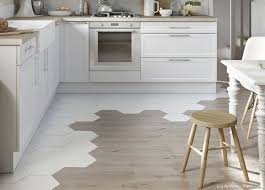Du Parquet Dans La Cuisine 26 Idees Pour S Inspirer Decoration De Sol Parquet Cuisine Meuble Cuisine