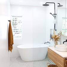 Baihn Construction Quality Renovations Building Small Spaces Small Bathtub Bathroom Renos