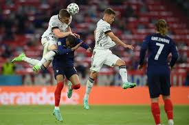 Équipe de france de football) เป็นตัวแทนทีมฟุตบอลจากประเทศฝรั่งเศส เคยเป็นชั้นนำทีมหนึ่งในทวีปยุโรป มีผลงานชนะเลิศฟุตบอล. Fgzzenplalrfjm