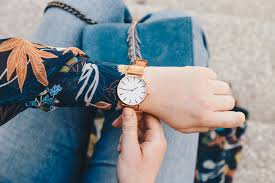 Diese als bequeme denkmuster, die mit derrealität nicht übereinstimmen. 6 Kinds Of Wristwatches Everyone Must Invest In Goodtimes Lifestyle Food Travel Fashion Weddings Bollywood Tech Videos Photos