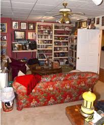 Burt reynolds, here are the graphs of your elements and modes, based on planets' position and angles in the twelve signs Burt Reynolds Florida Mansion Sells For 3 3m After Nine Years Of Being Up For Sale Daily Mail Online