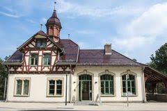 Http Thumbs Dreamstime Com T Medieval Half Timber House Historical Information Center Bergpark Kassel Wilhelmshoehe Germany 44213947 Jpgからの画像