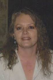 Eloise Mueller's Instagram, Twitter & Facebook