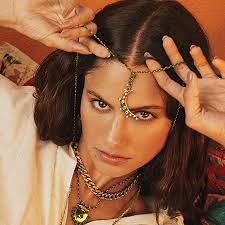 Patricia Arango's Instagram, Twitter & Facebook