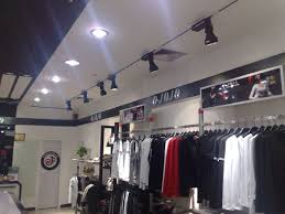 Lighting Your Closet Home Decorating Tips Home Decor Ideas Homelement