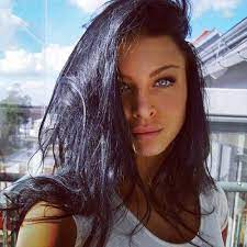 If in the true definition of dark hair ( dark brown to jet black hair), these hair colors are found in the minority of the ethnic swedish as it is with all scandinavian people. Gorgeous Black Hair And Grey Eyes Gorgeous Eyes Hair Beauty Girls With Black Hair