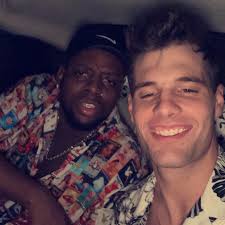 The New NEW 7-ELEVEn Chicken Brand “Raise the Roost” BETTER than KFC 👀