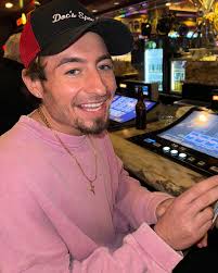 Gridiron 6-Pack Show