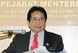 The son of deputy natural resources and environment minister tan sri joseph kurup and the daughter of high court judge datuk david wong dak wah were yesterday admitted to the sabah bar. Rukun Tetangga Co Op Will Boost B40 Group S Income Joseph Kurup