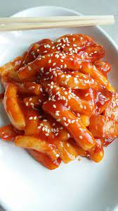 The first bite of the slightly spongy and pleasantly fragrant rice cake has such a. Tak Perlu Ke Korea Buat Sendiri Tteokbokki Di Rumah