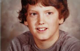 Ed sheeran ordered to face marvin gaye plagiarism lawsuit over his hit thinking out loud. Eminem Beruhrendes Headlights Musikvideo Zum Muttertag Promicabana