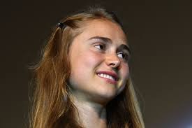 Watch Margo Hayes climb Biographie at Céüse in France