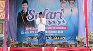 Begitu pentingnya shalat bagi orang mukmin, maka shalat itu harus dijadikan sebagai aktivitas terpenting dalam kehidupan mereka yang harus mendapatkan perhatian utama. Hasan Aminuddin Ingatkan Pentingnya Sholat Lima Waktu Kumparan Com