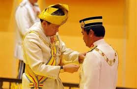 Senarai susunan darjah kebesaran persekutuan. Senarai Penerima Darjah Kebesaran Pahang 2018 Hakim Mahkamah Persekutuan Dahului Senarai Penerima Pingat 2 Statistik Penerima Darjah Kebesaran Bintang Pingatv2 Jam Minah