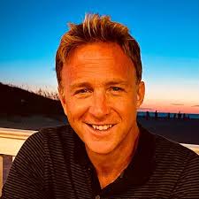 Home Run (Library Edition): A Novel: Thrasher, Travis, McLain, John:  9781609815134: Amazon.com: Books