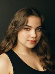 Stacey Castor's Instagram, Twitter & Facebook