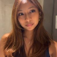 90+ "Evie :-)" profiles