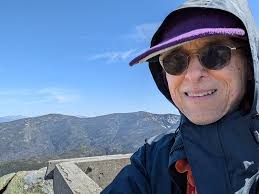 My wife, who has never been a fan of heights, has it in her head that  hiking in the Whites is terrifying￼…that being said, I was able to talk her  into hiking