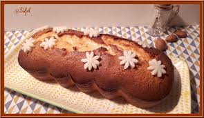 Cake A La Pate D Amande Et A La Fleur D Oranger Oh La Gourmande Moelleux Chocolat Noisettes Pate D Amande Cake De Sophie