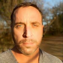 Justin Roberge's Instagram, Twitter & Facebook