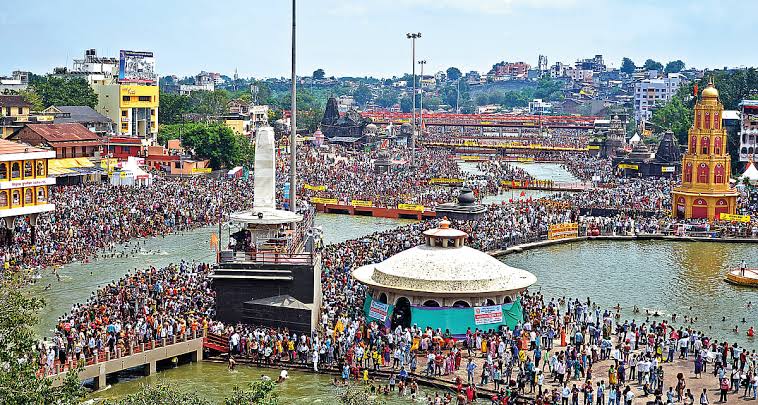 कुंभमेळ्याच्या २२७० कोटींच्या निधीमध्ये कोट्यवधींची लूट; मुख्यमंत्र्यांनी मुख्य सचिवांच्या अध्यक्षतेखाली एसआयटी नेमावी