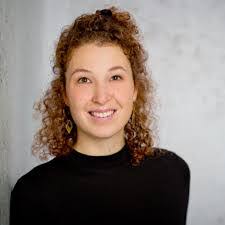 Marie Rabe's Instagram, Twitter & Facebook