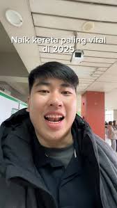 Katanya si futuristik tapi kok???